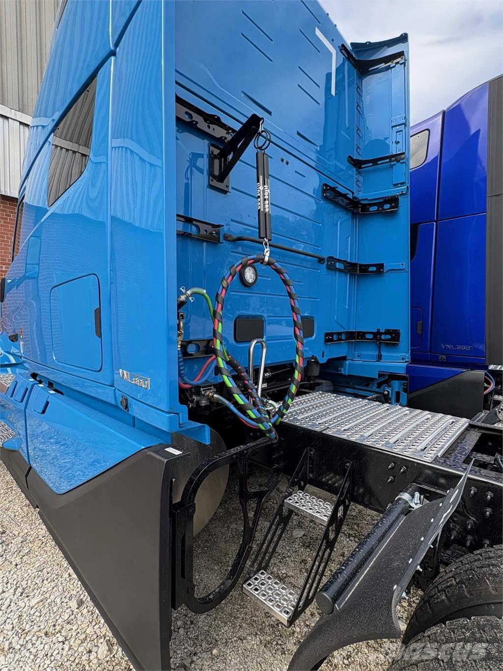 Volvo VNL Ďalšie nákladné vozidlá