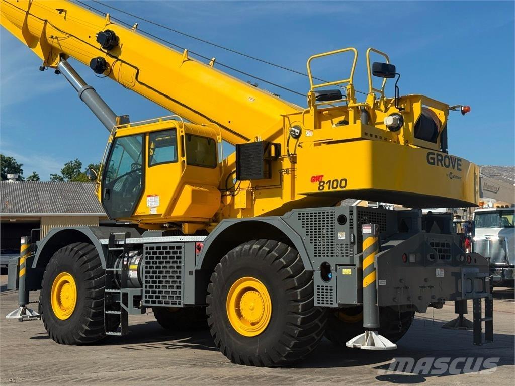 Grove GRT8100 Žeriavy pre ťažký terén