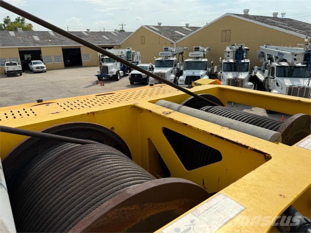 Grove GRT8100 Žeriavy pre ťažký terén