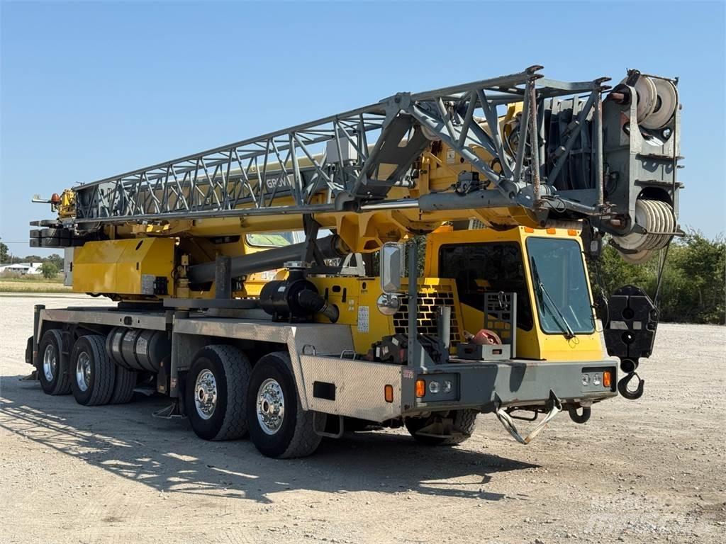 Grove TMS900E Univerzálne terénne žeriavy