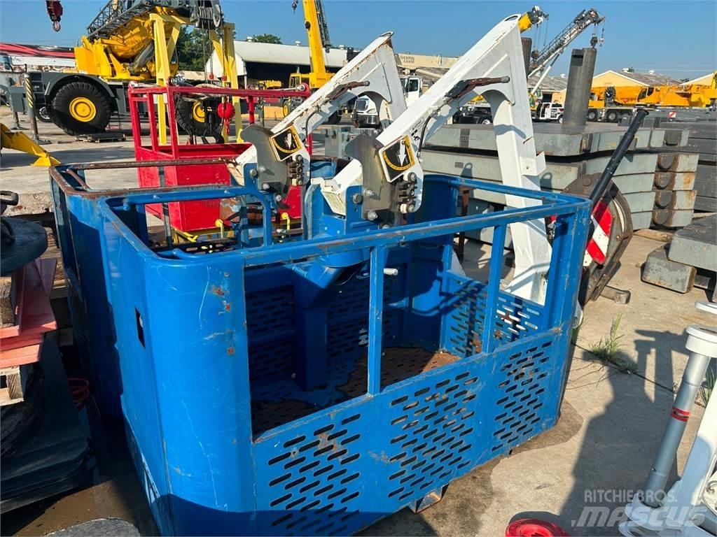 Manitex  Diely a zariadenia žeriavov