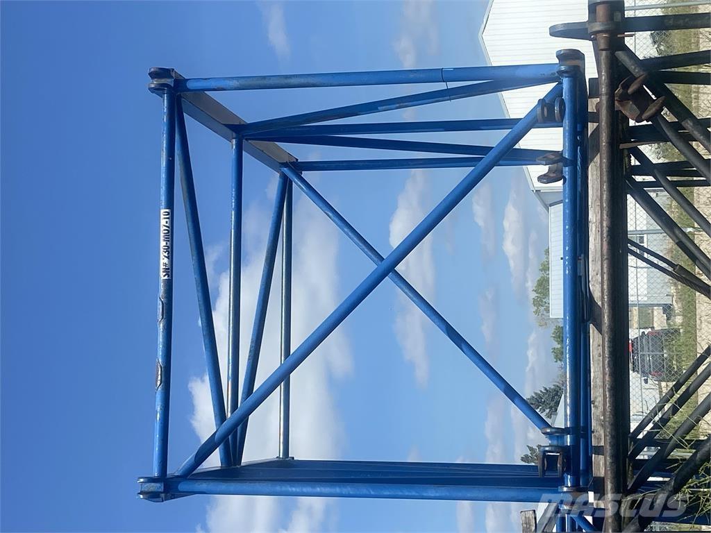 Manitowoc  Výložníky a lyžice