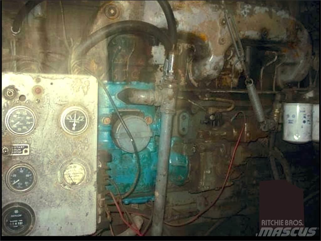Manitowoc 2900WC Pásové žeriavy