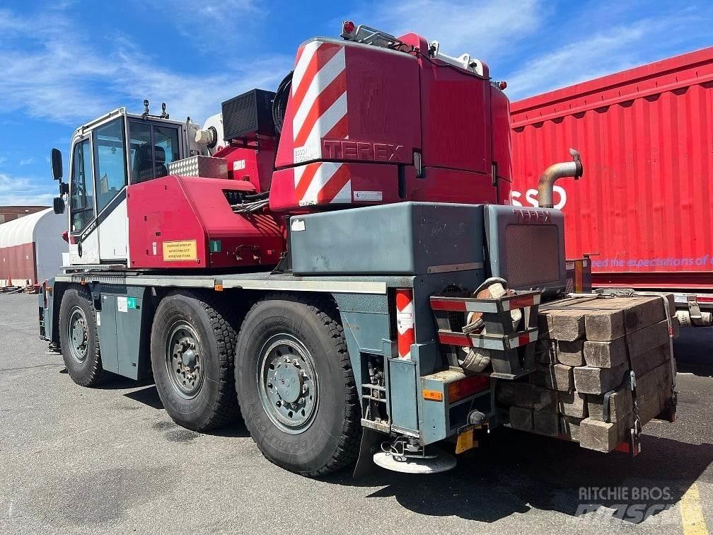 Terex AC 40-1 Univerzálne terénne žeriavy