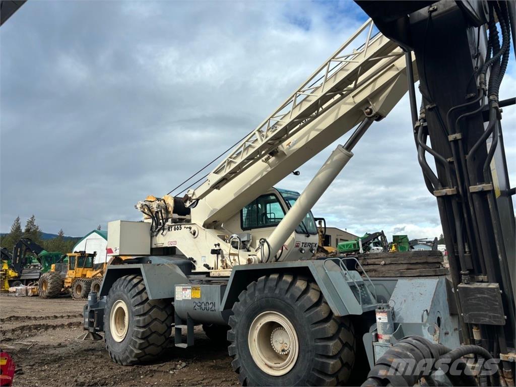 Terex RT 665 Žeriavy pre ťažký terén