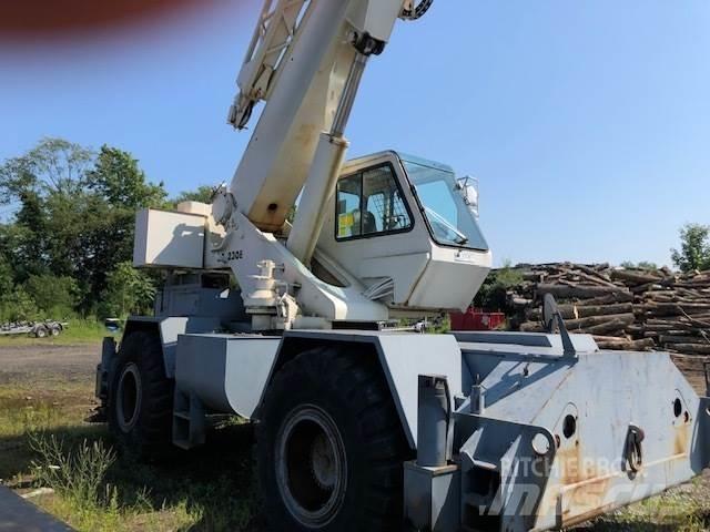 Terex RT230E Žeriavy pre ťažký terén