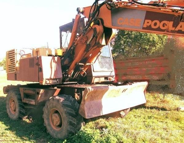 CASE 688 (Poclain) Kolesové rýpadlá