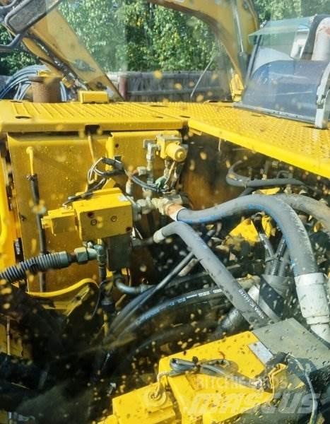 CAT 312 C Pásové rýpadlá