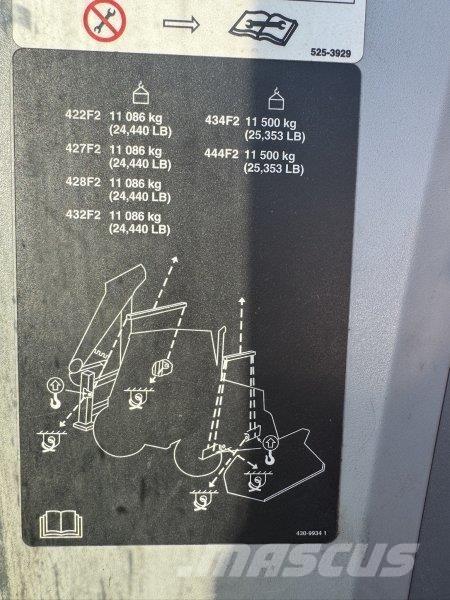 CAT 444 F2 Rýpadlo-nakladače