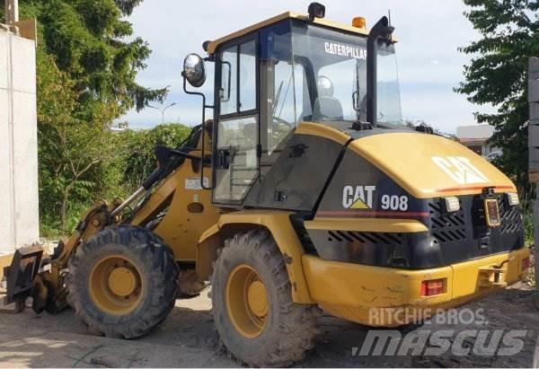 CAT 908 Kolesové nakladače