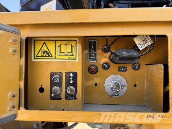 CAT 962 M +Topcon Kolesové nakladače