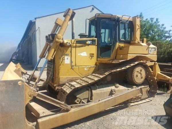 CAT D6T XL Pásové dozéry