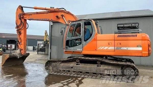 Doosan DX 255 LC Pásové rýpadlá