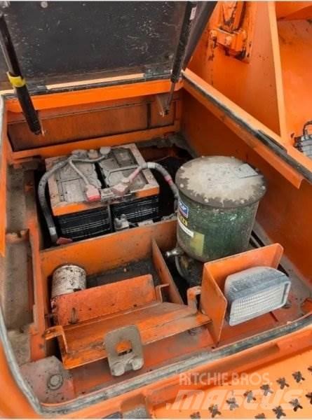 Doosan DX 255 LC Pásové rýpadlá