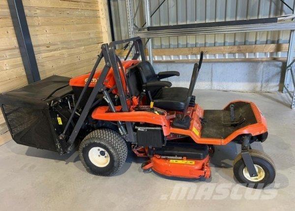 Kubota GZD15-II Samochodné kosačky