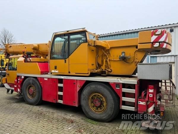 Liebherr 1030-2.1 Autožeriavy, hydraulické ruky
