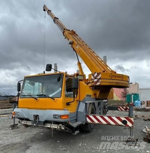 Liebherr LTM 1030 Autožeriavy, hydraulické ruky
