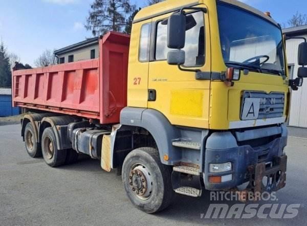 MAN TGA 33.413 FDAK Sklápače