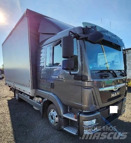 MAN TGL 8.220 Plošinové nákladné automobily/nákladné automobily so sklápacími bočnicami
