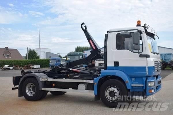MAN TGM 18.240 Hákový nosič kontajnerov