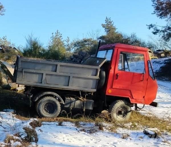 Multicar M 24 Nosiče náradia