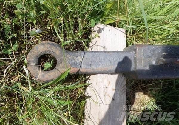 Tatra 815 Plošinové nákladné automobily/nákladné automobily so sklápacími bočnicami