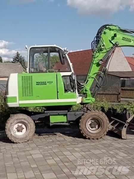 Wacker Neuson 6502 WD Kolesové rýpadlá