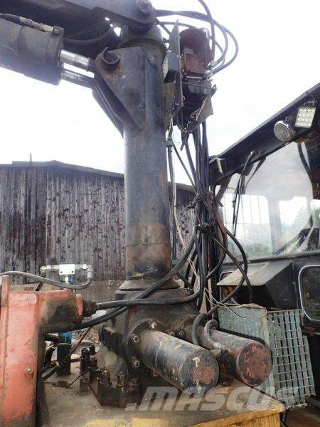 ZTS LKT 120 + přívěs Stínacie harvestory