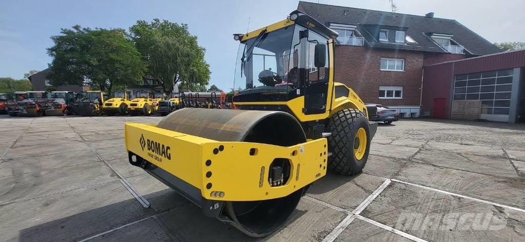 Bomag BW 213 D-5 Ťahačové valce