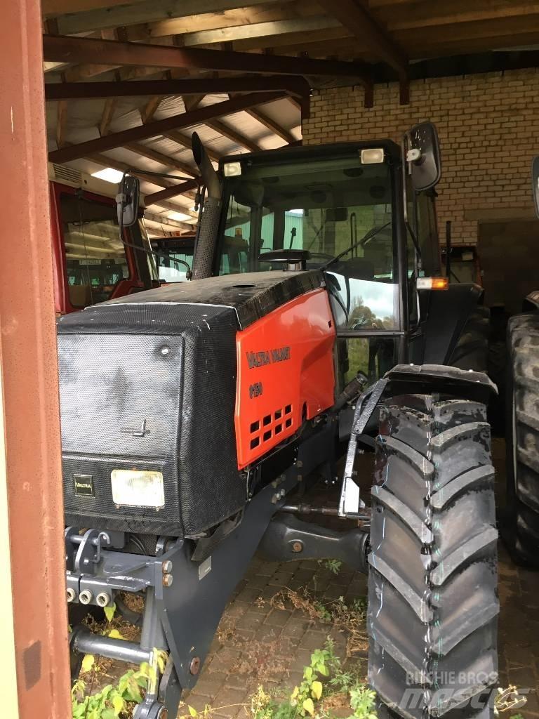 Valtra 8150 Traktory