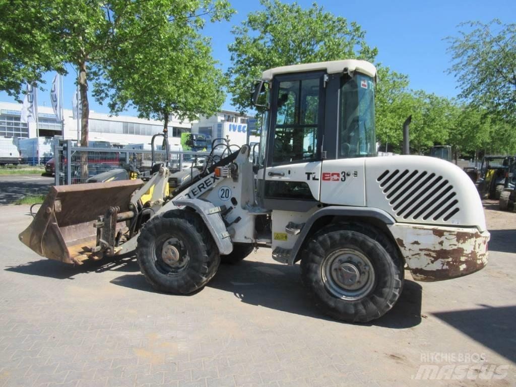 Terex TL80 Kolesové nakladače