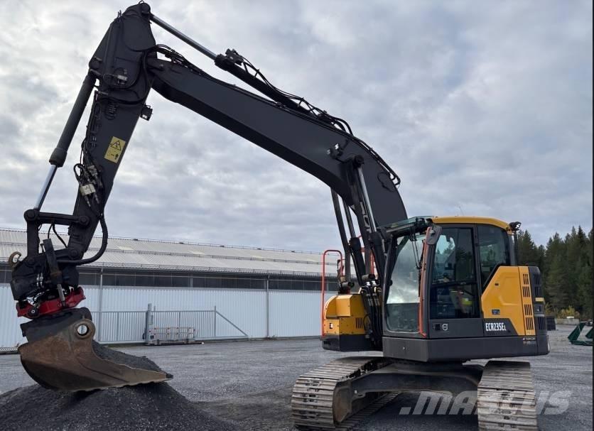 Volvo ECR 235 E Pásové rýpadlá