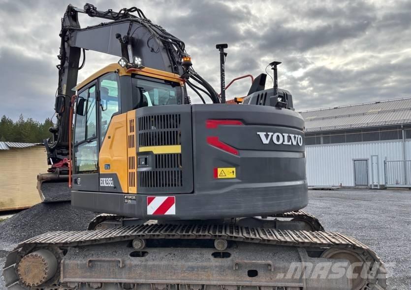 Volvo ECR 235 E Pásové rýpadlá