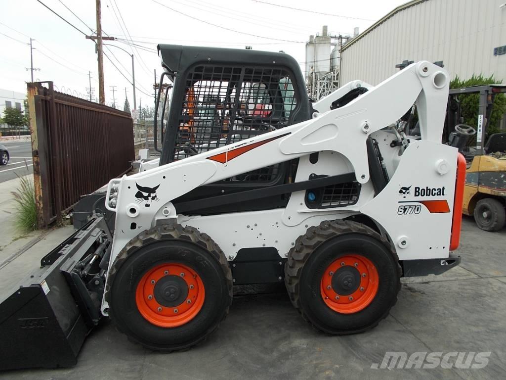 Bobcat S770 Šmykom riadené nakladače