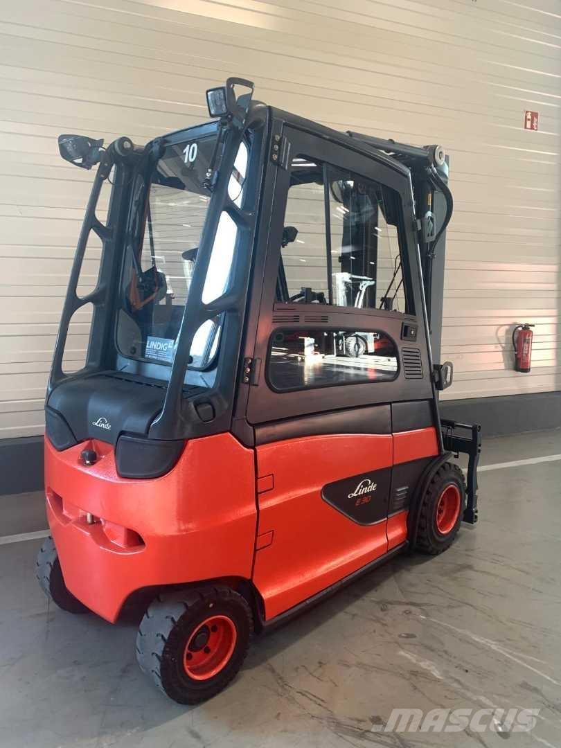 Linde E30/600HL Akumulátorové vozíky