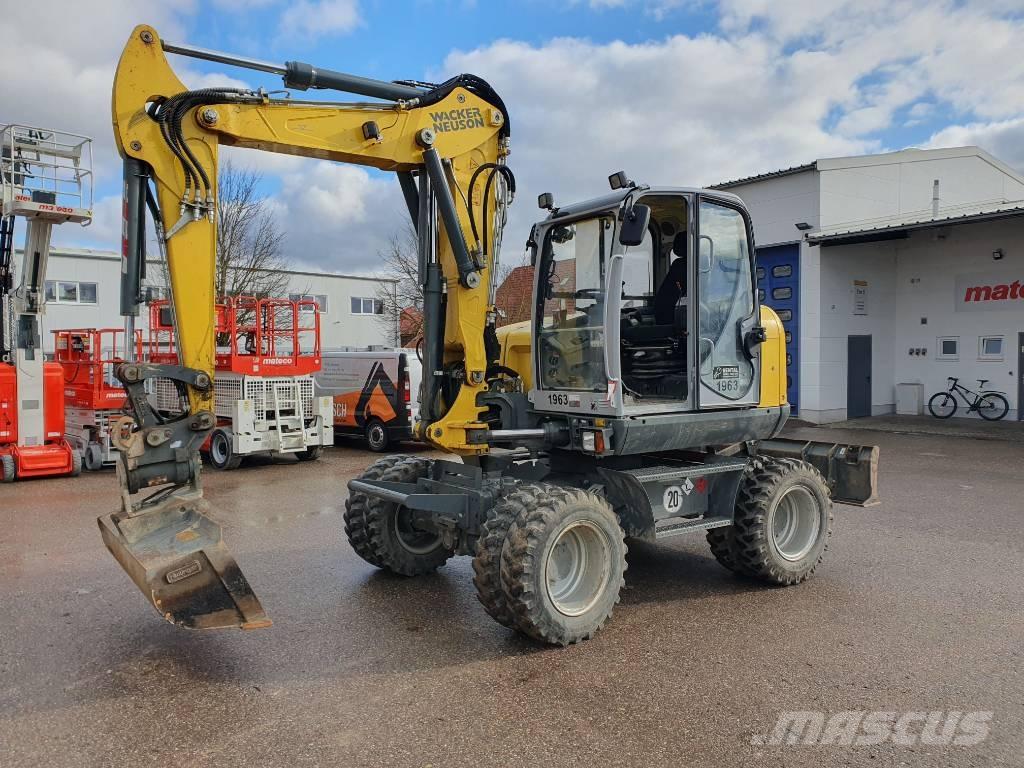 Wacker Neuson EW100 Kolesové rýpadlá