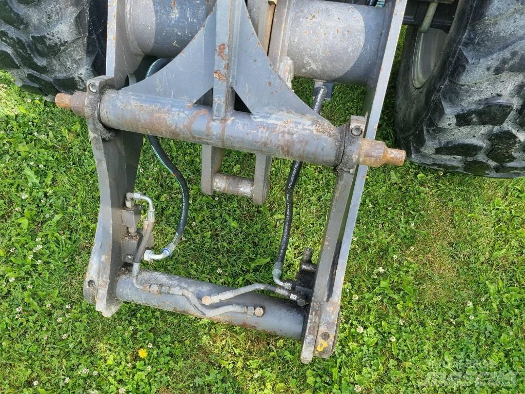 Volvo L25B Šmykom riadené nakladače