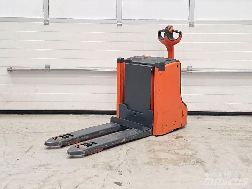 Linde T16L Nízkozdvižný vozík