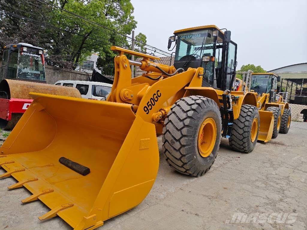 CAT 950 GC Kolesové nakladače