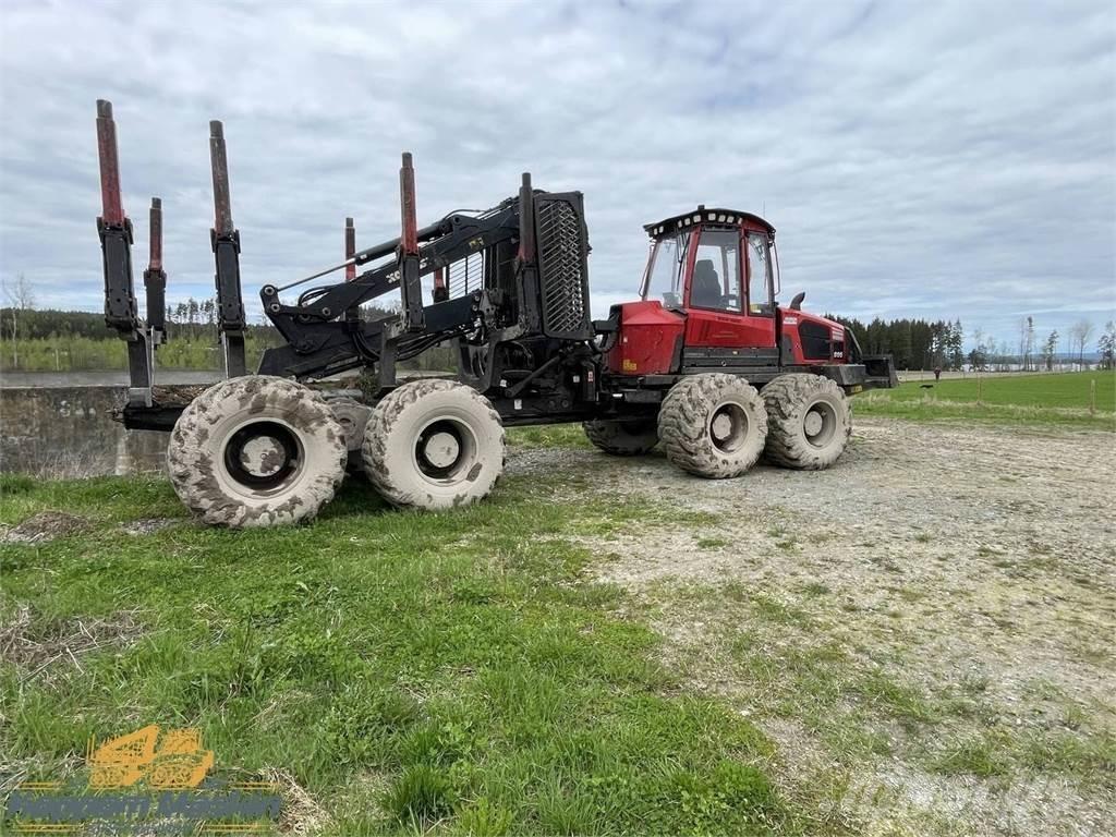 Komatsu 895 Lesné traktory