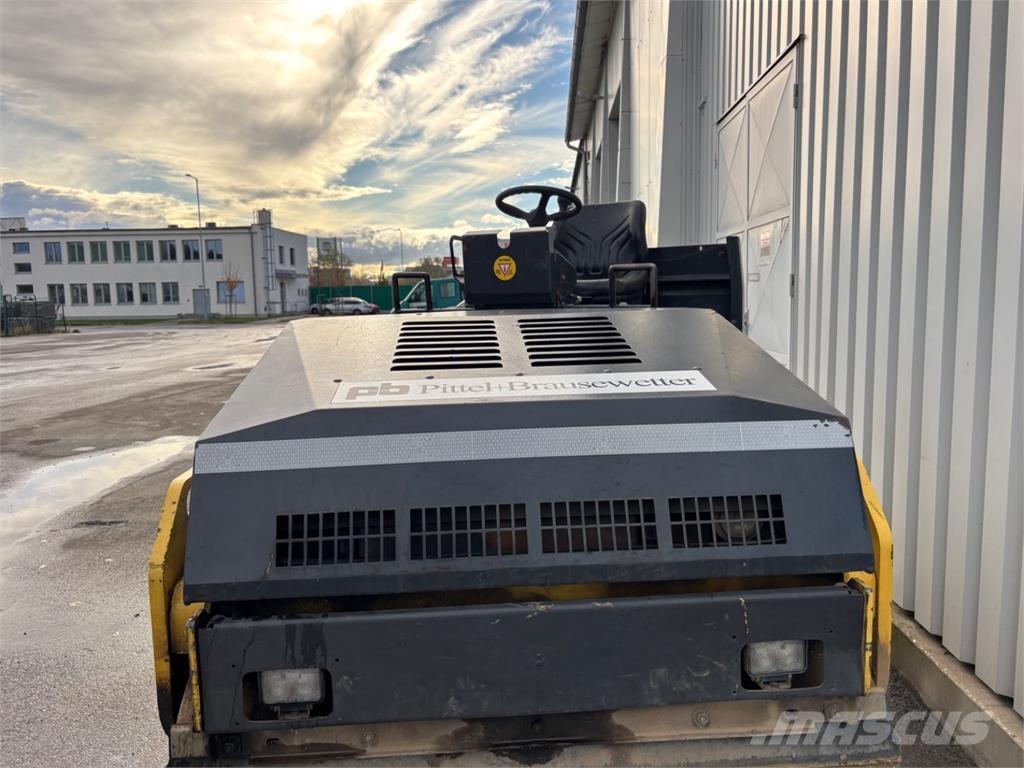 Bomag BW 135 AD Stavebníctvo - ostatné