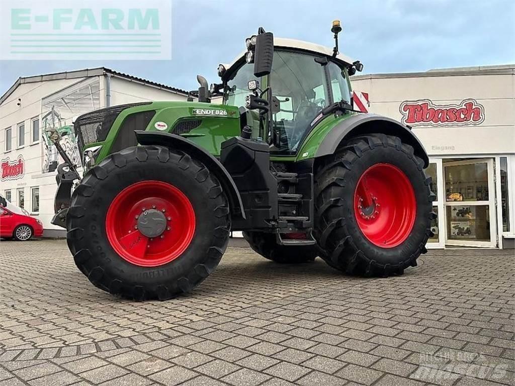 Fendt 828vario s4 Traktory