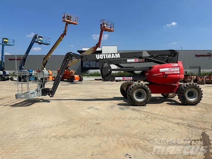 Manitou 200ATJ Kĺbové plošiny