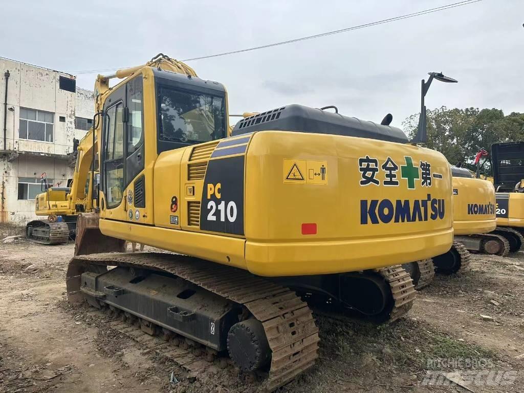 Komatsu PC 210 LC-7 Pásové rýpadlá