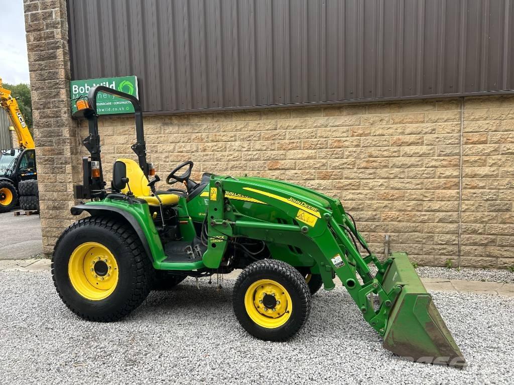 John Deere 3520 Kompaktné traktory