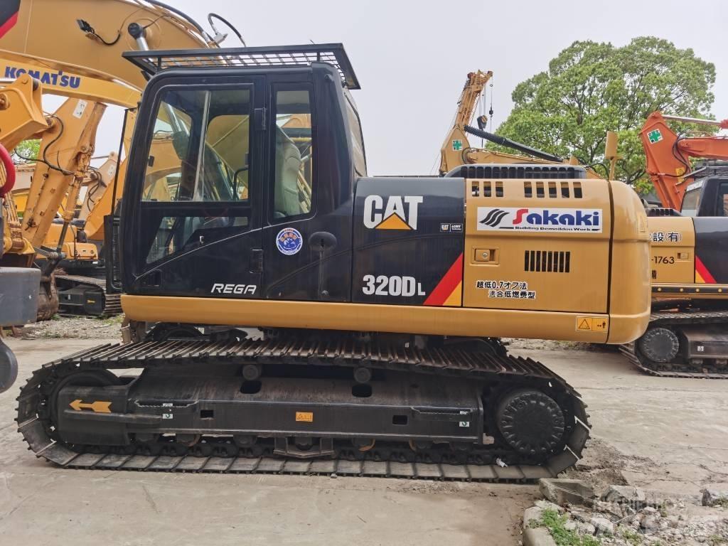 CAT 320 D L Pásové rýpadlá