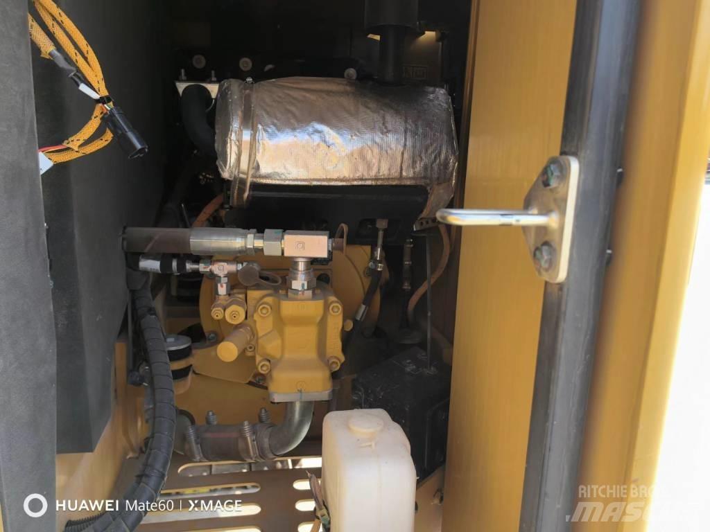 CAT 307 Mini rýpadlá < 7t