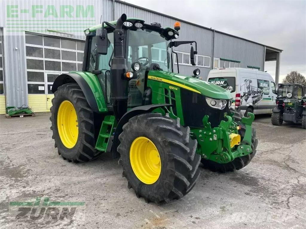 John Deere 6120m Traktory