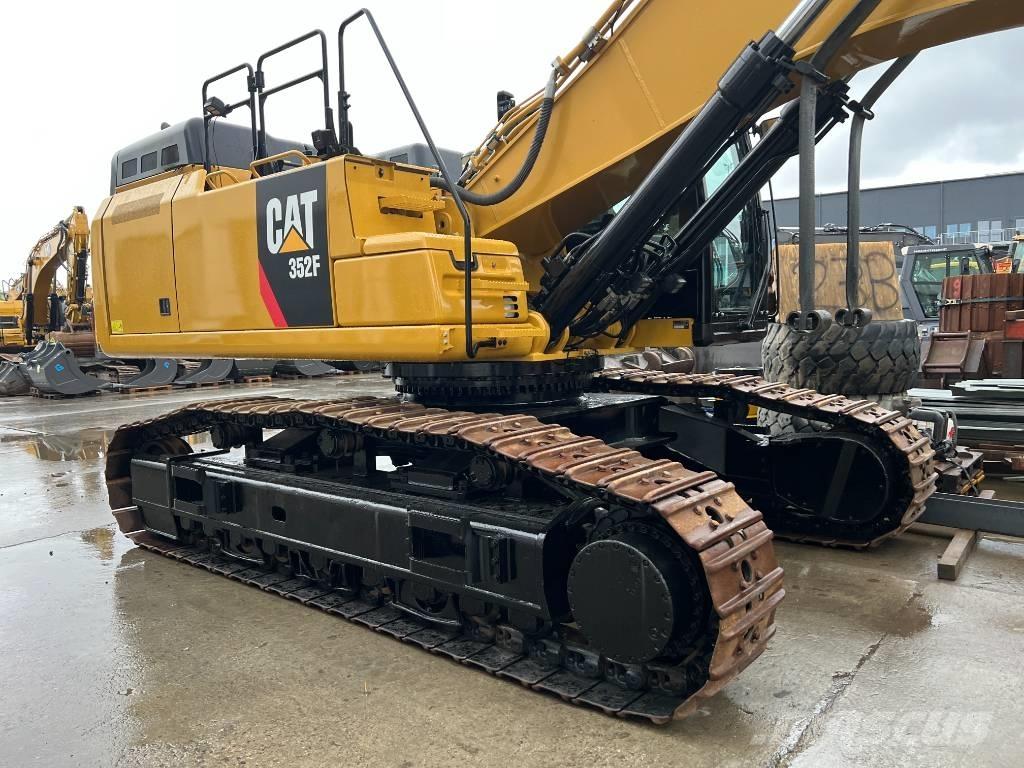 CAT 352 F Pásové rýpadlá