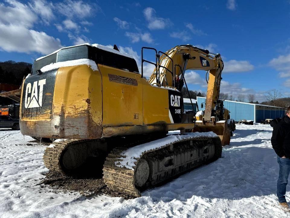 CAT 349 E Pásové rýpadlá